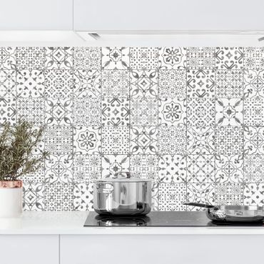 Kitchen wall cladding - Patterned Tiles Gray White