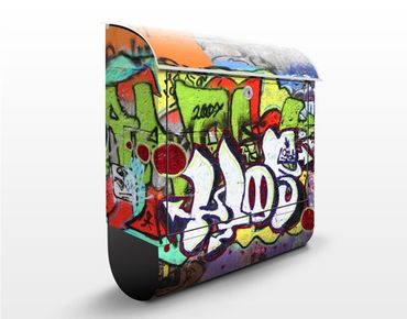 Letterbox - Graffiti