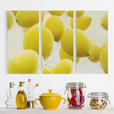 Print on canvas 3 parts - Lemons In Water