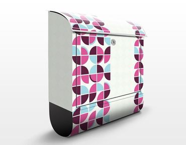 Letterbox - Retro Circles Pattern Design