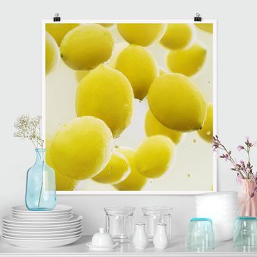 Poster - Lemons In Water