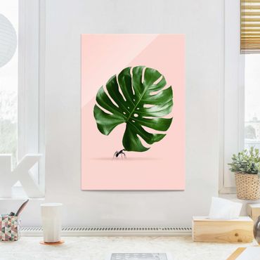 Glass print - Ant With Monstera Leaf