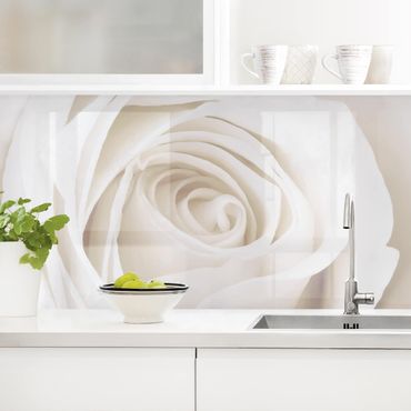 Kitchen wall cladding - Pretty White Rose