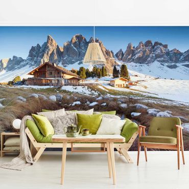 Wallpaper - Mountain Hut