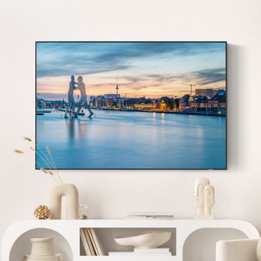 Print with acoustic tension frame system - Skyline Of Berlin With Molecule Man