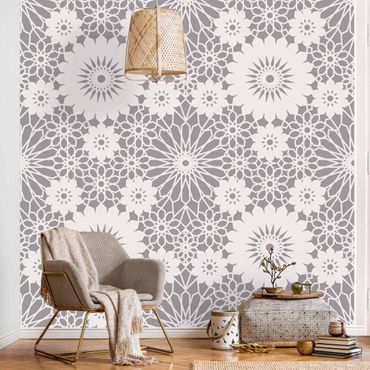 Wallpaper - Flower Mandala In Light Grey