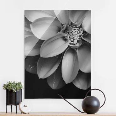 Glass print - In The Heart Of A Dahlia Black And White - Portrait format