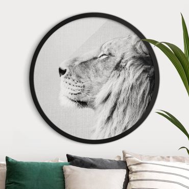 Circular framed print - Lion Leopold Black And White