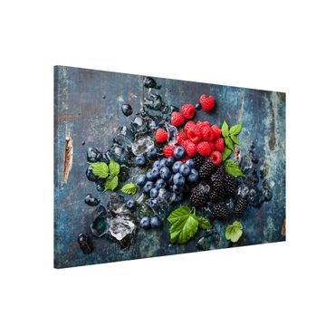 Magnetic memo board - Berry Mix With Ice Cubes Wood
