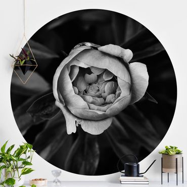 Self-adhesive round wallpaper - Peonies Blossom In Front Of Leaves Black And White