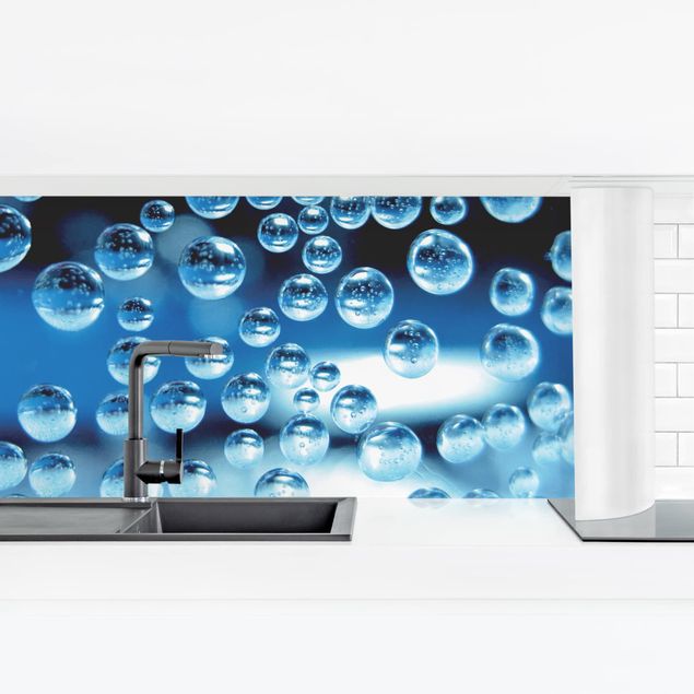 Kitchen wall cladding - Dark Bubbles