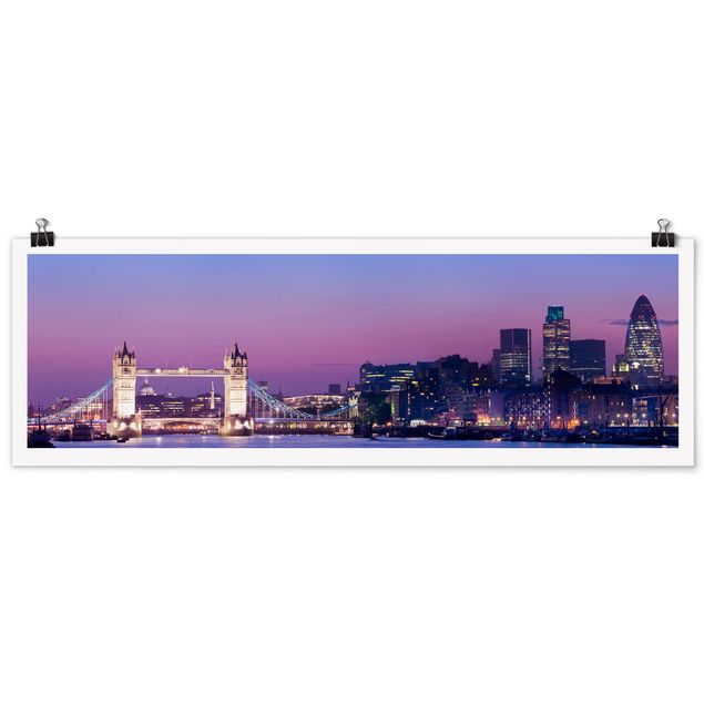 Panoramic poster architecture & skyline - Tower Bridge In London At Night