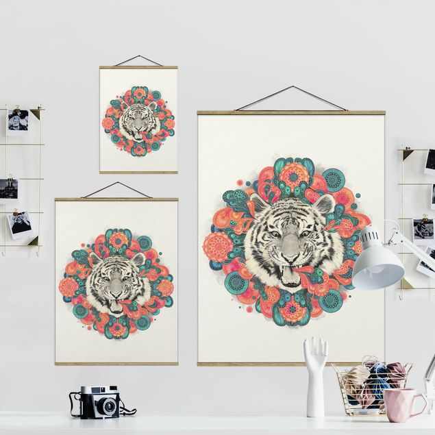 Fabric print with poster hangers - Illustration Tiger Drawing Mandala Paisley