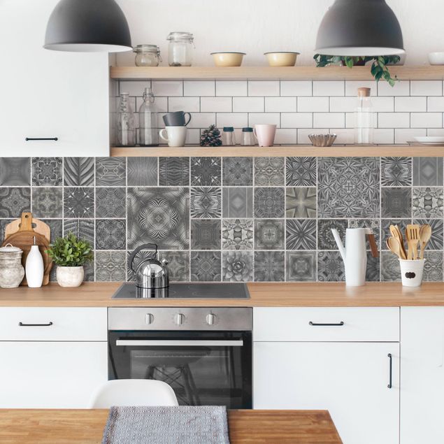 Kitchen wall cladding - Grey Jungle Tiles With Silver Shimmer