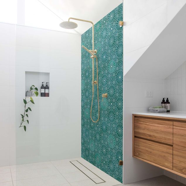 Shower wall cladding - Moroccan Flower Pattern