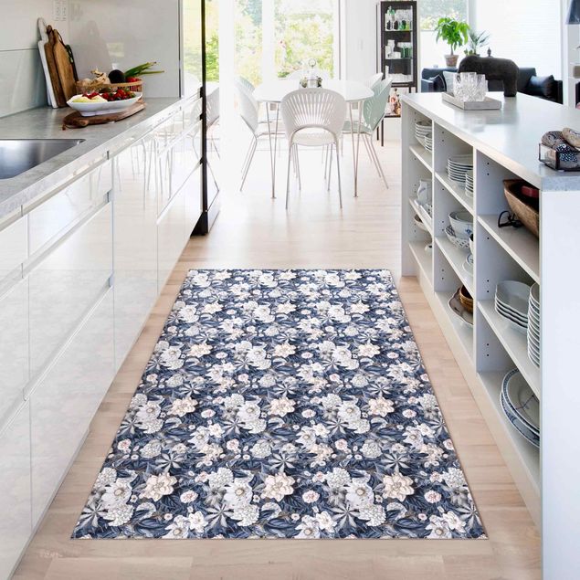 Modern rugs White Flowers In Front Of Blue