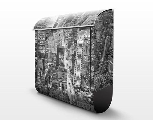 Letterbox - Midtown Manhattan II