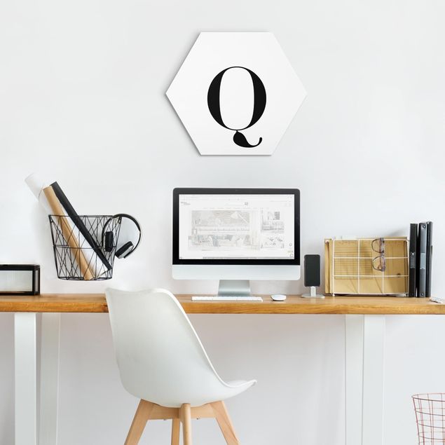 Alu-Dibond hexagon - Letter Serif White Q