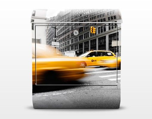 Letterbox - Bustling New York