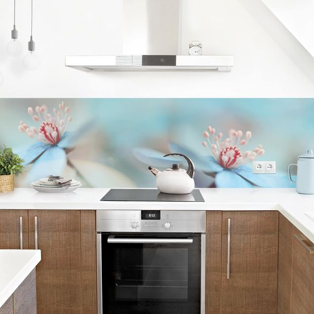 Kitchen wall cladding - Flowers In Light Blue
