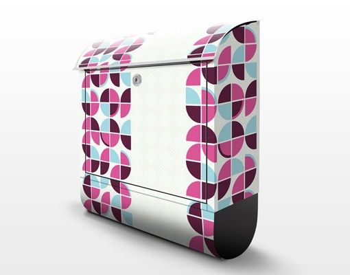 Letterbox - Retro Circles Pattern Design