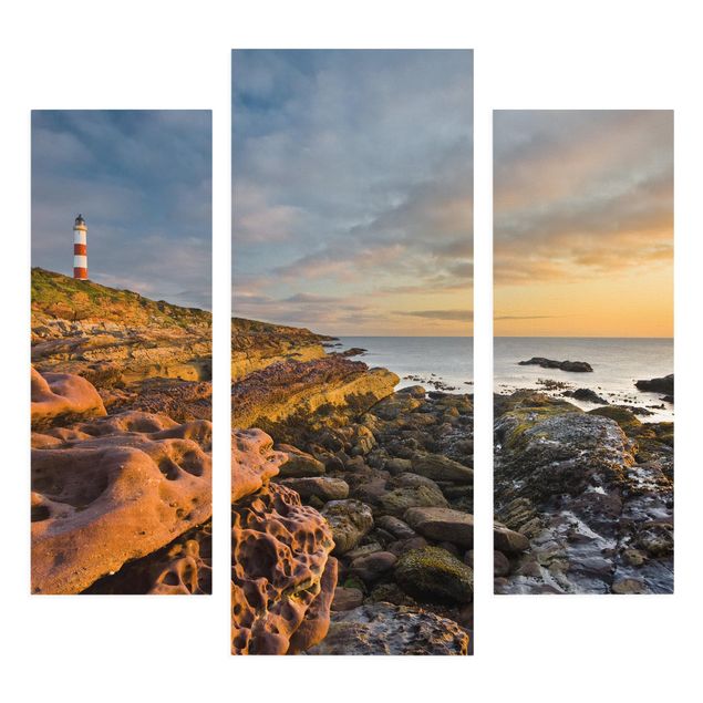 Print on canvas 3 parts - Tarbat Ness Lighthouse And Sunset At The Ocean