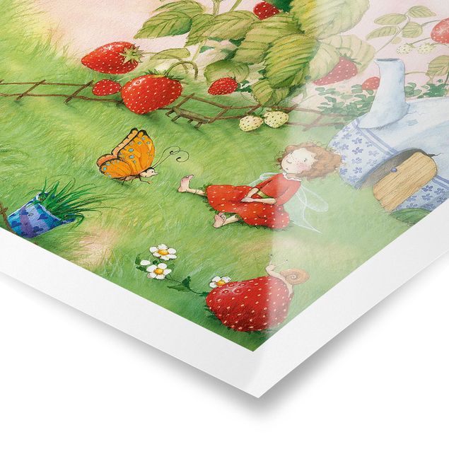 Poster - Little Strawberry Strawberry Fairy - In The Garden