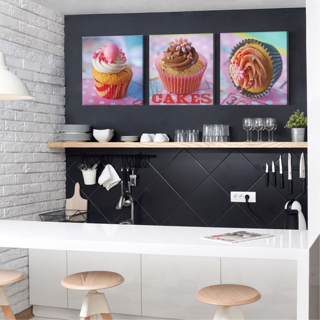 Print on canvas 3 parts - Colourful Cupcakes