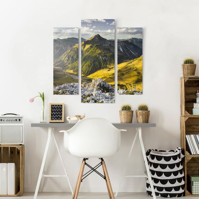 Print on canvas 3 parts - Mountains And Valley Of The Lechtal Alps In Tirol