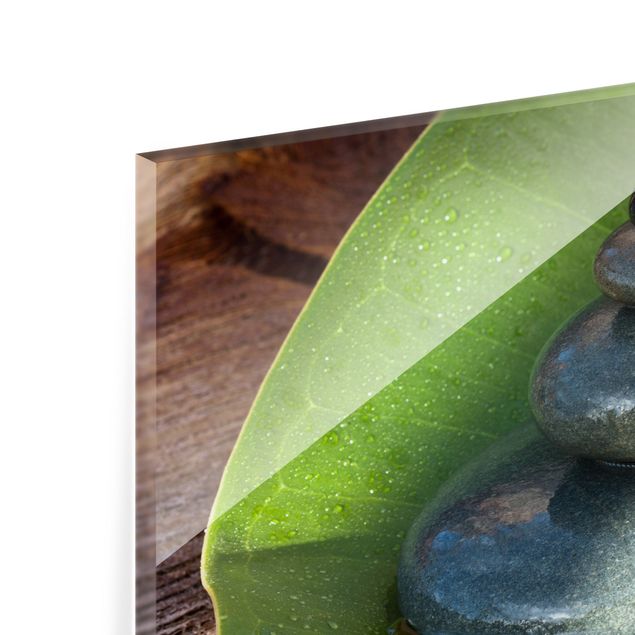 Glass Splashback - Stone Tower On Green Leaf - Landscape 3:4
