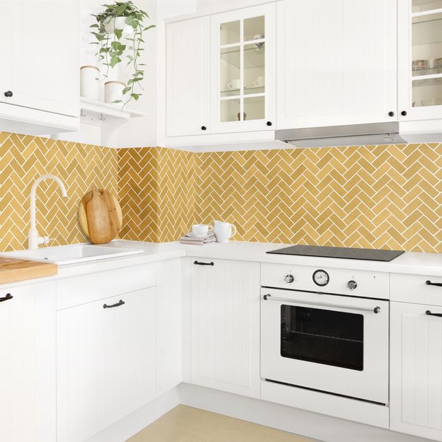 Kitchen wall cladding - Fish Bone Tiles - Golden Look White Joints