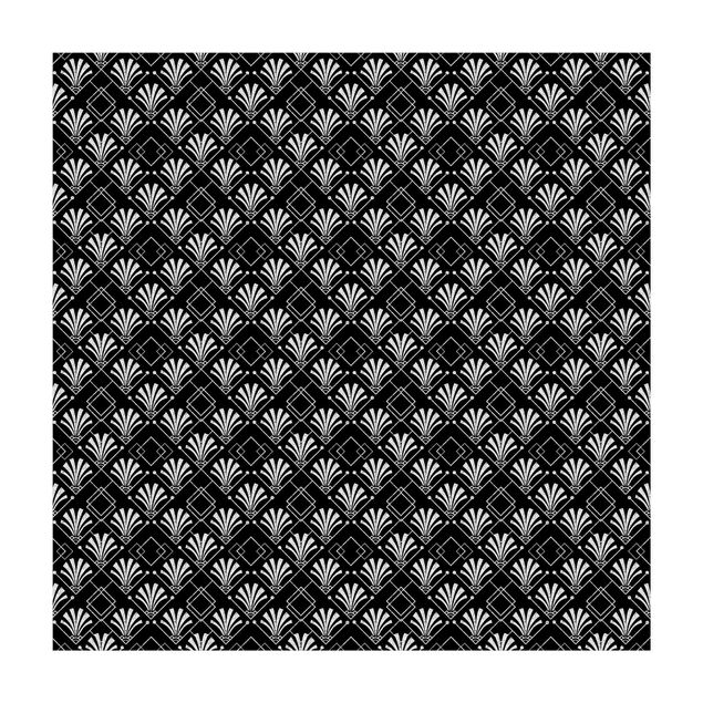 Black and white rugs Glitter Look With Art Deko Pattern On Black