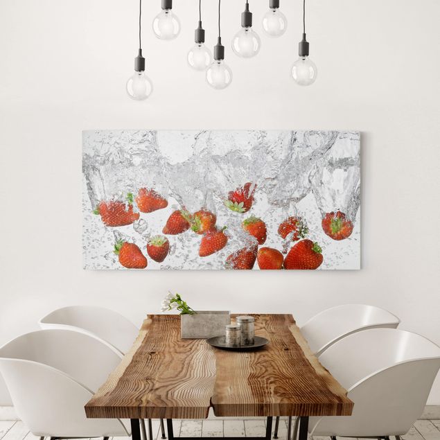 Print on canvas - Fresh Strawberries In Water