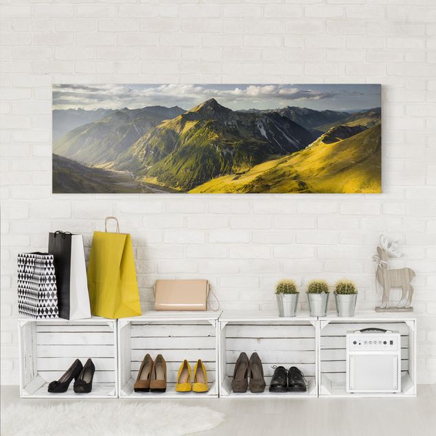 Print on canvas - Mountains And Valley Of The Lechtal Alps In Tirol