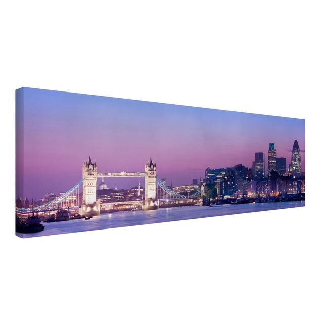 Print on canvas - Tower Bridge In London At Night