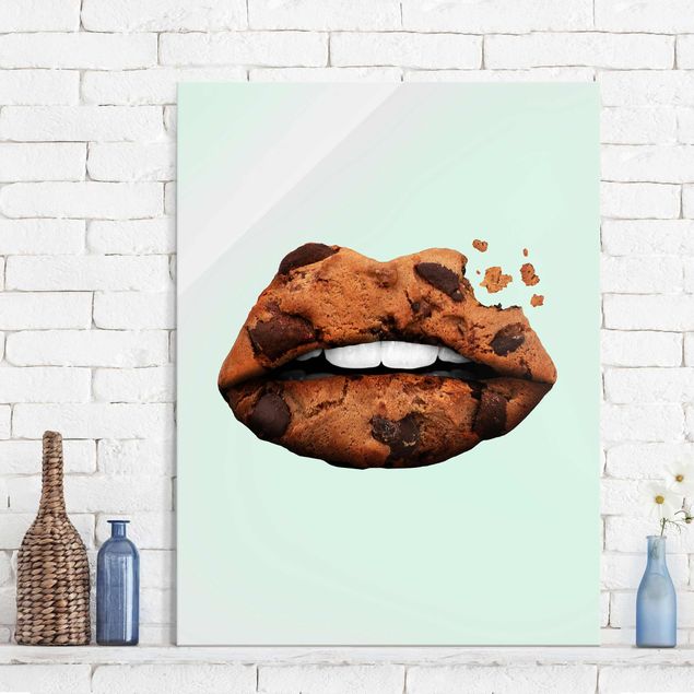 Glass print - Lips With Biscuit