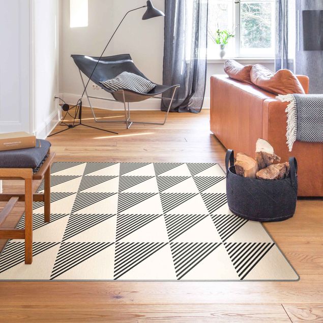 Large rugs Beige Triangles And Stripes On Black