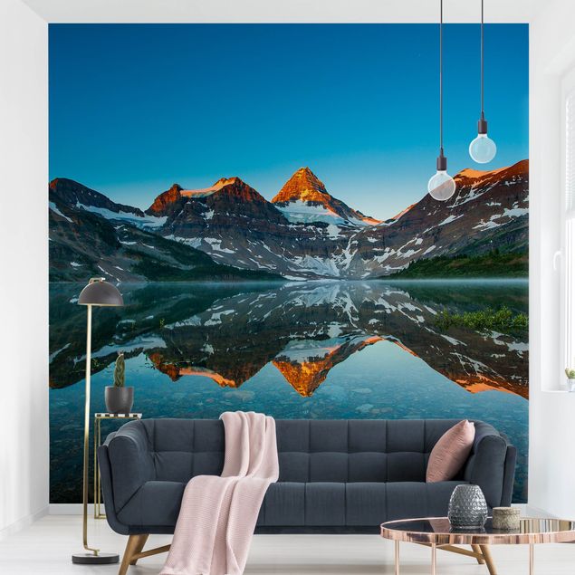 Wallpaper - Mountain Landscape At Lake Magog In Canada
