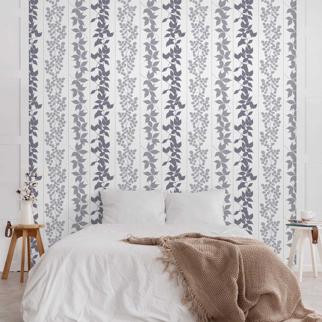 Wallpaper - Leaf Silhouettes With Stripes