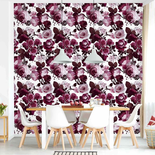 Wallpaper - Bordeaux Roses With Brown Leaves