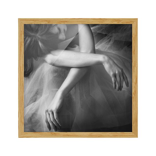 Framed poster - The Hands Of A Ballerina