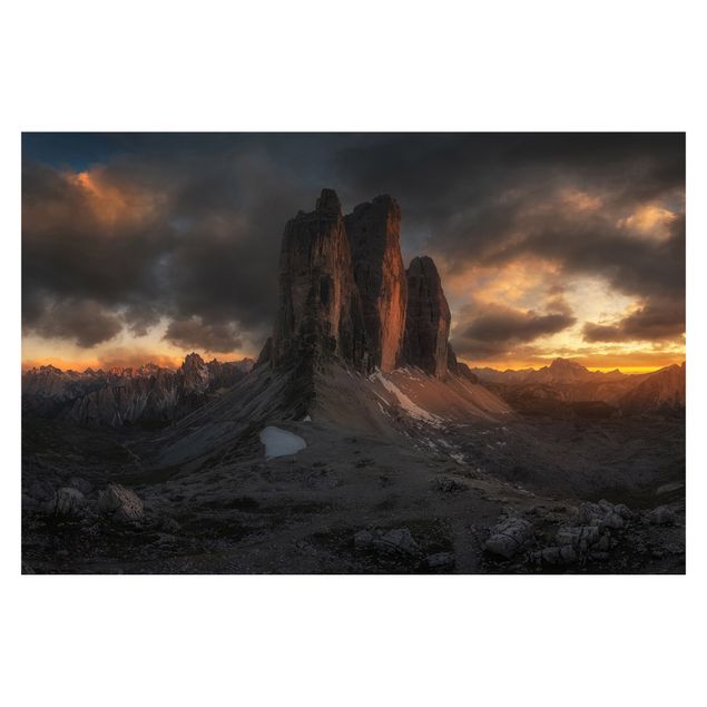 Wallpaper - Three Mountain Peaks