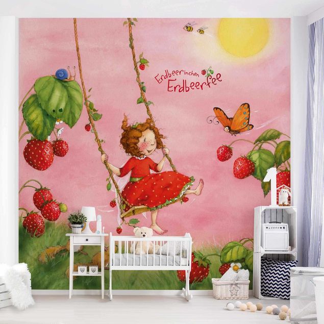 Wallpaper - Little Strawberry Strawberry Fairy - Tree Swing