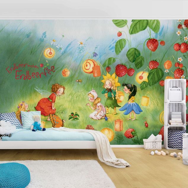 Wallpaper - Little Strawberry Strawberry Fairy - Lanterns