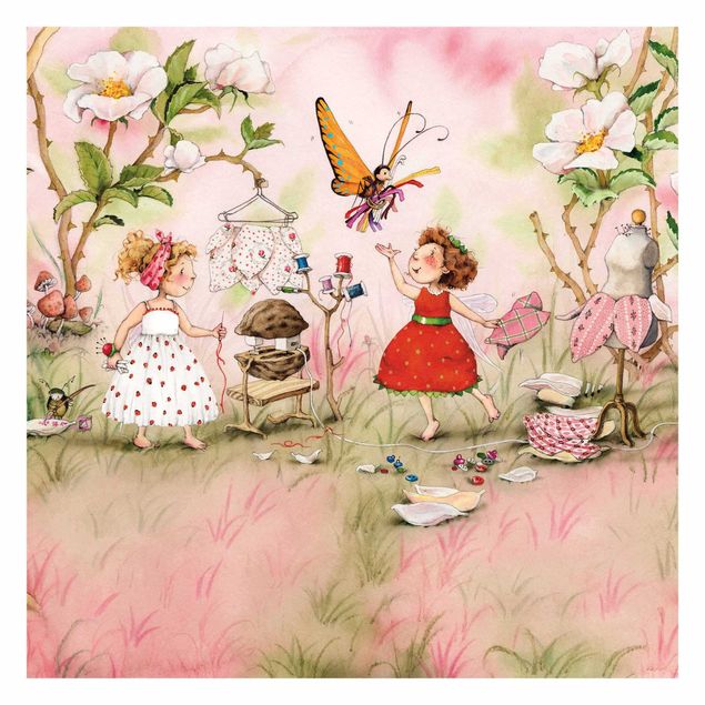 Wallpaper - Little Strawberry Strawberry Fairy - Tailor Room