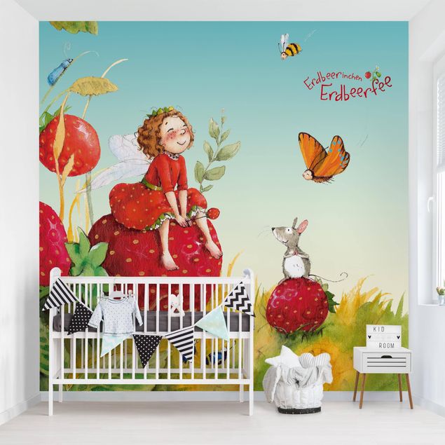 Wallpaper - Little Strawberry Strawberry Fairy - Enchanting