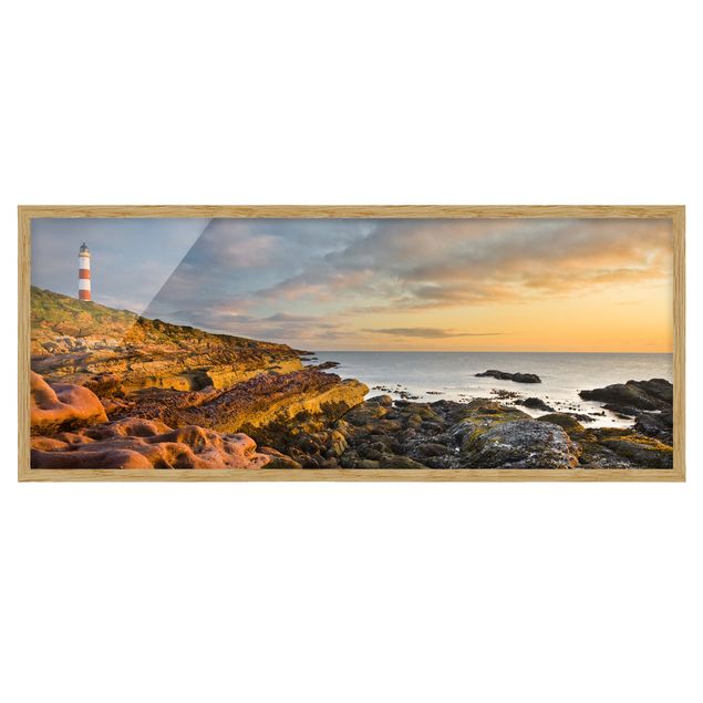Framed poster - Tarbat Ness Lighthouse And Sunset At The Ocean