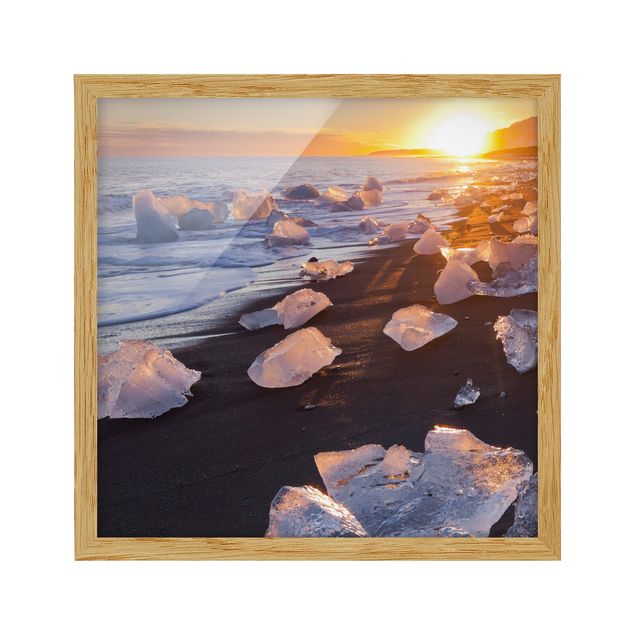 Framed poster - Chunks Of Ice On The Beach Iceland