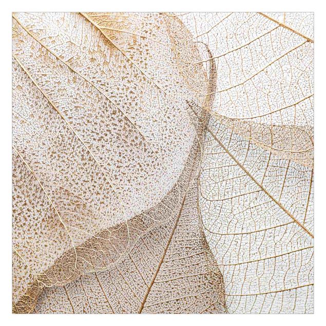 Walpaper - Delicate Leaf Structure In Gold