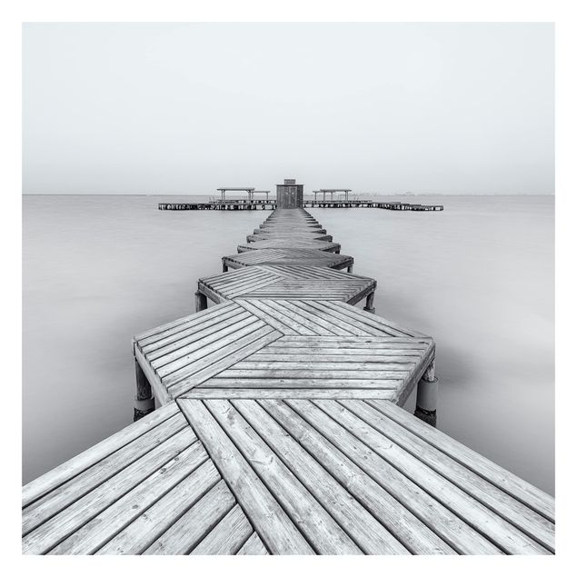 Wallpaper - Wooden Pier In Black And White